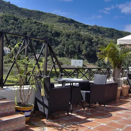 公寓 Rustic With Balcony And Sea View *