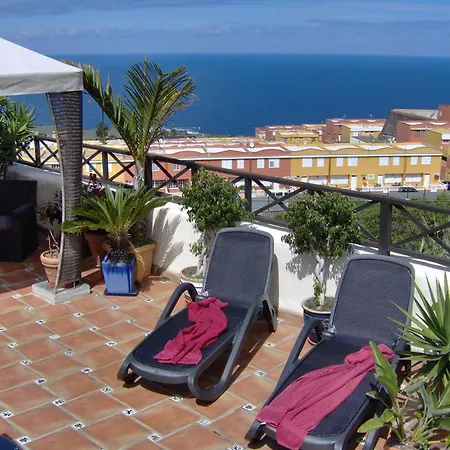 Rustic With Balcony And Sea View Apartment *