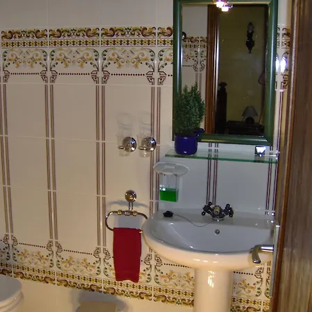 Rustic With Balcony And Sea View *